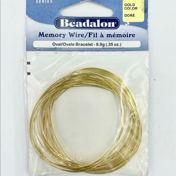 New in Box Beadalon Gold Memory Oval Bracelet Ring Wire .35oz Jewelry Craft - Picture 9 of 10